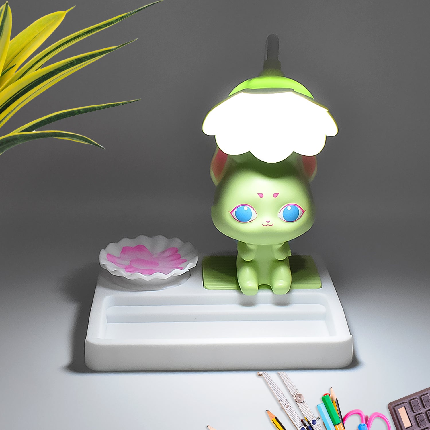 Cute Lovely Cartoon With Base Led Desk Light (1 Pc) - rudrmart.in
